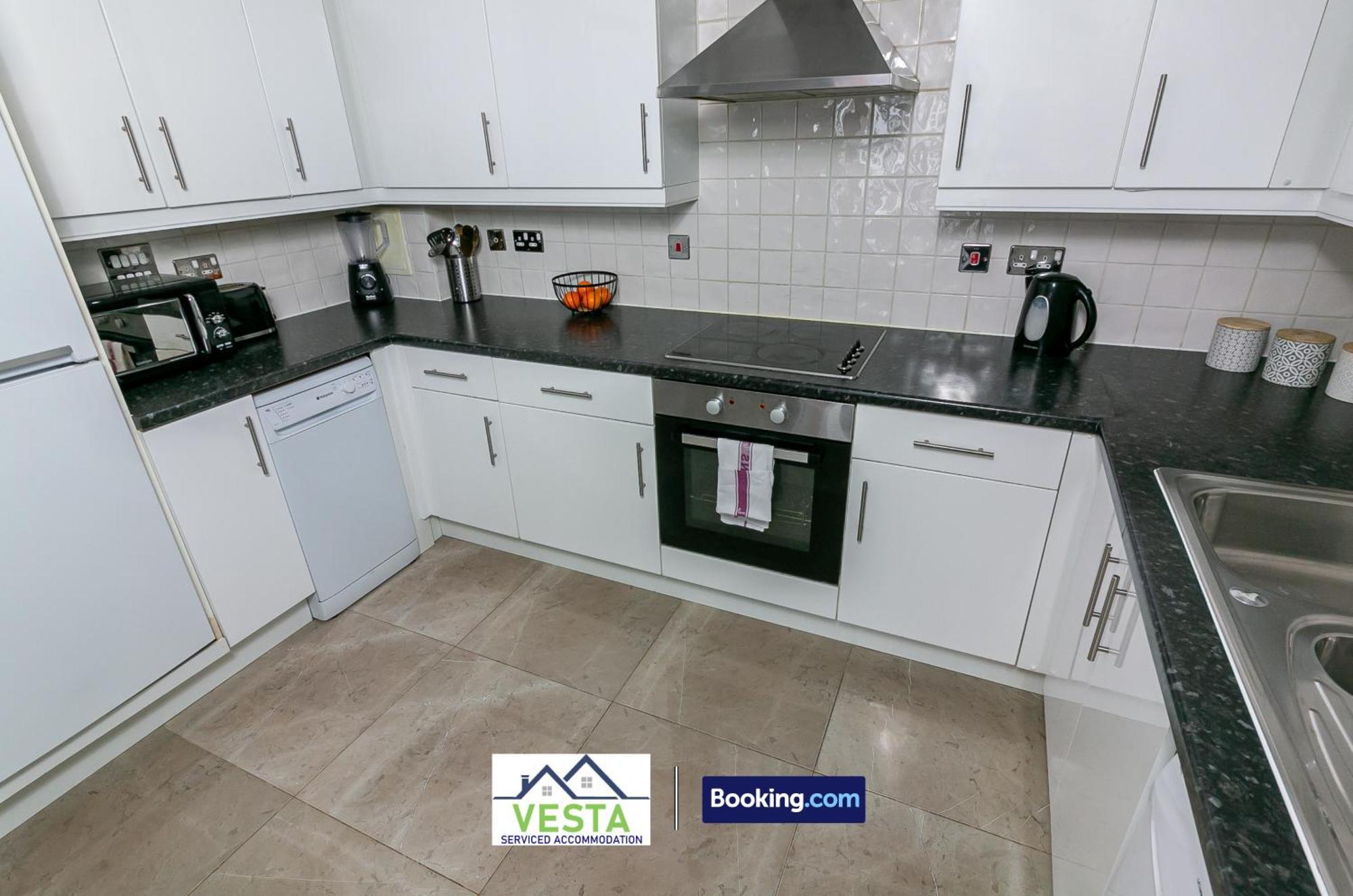 Two Bedrooms Apartment By Vesta Serviced Accommodation & Short Lets Hatfield With Free Wifi Hatfield (Hertfordshire) Exterior foto